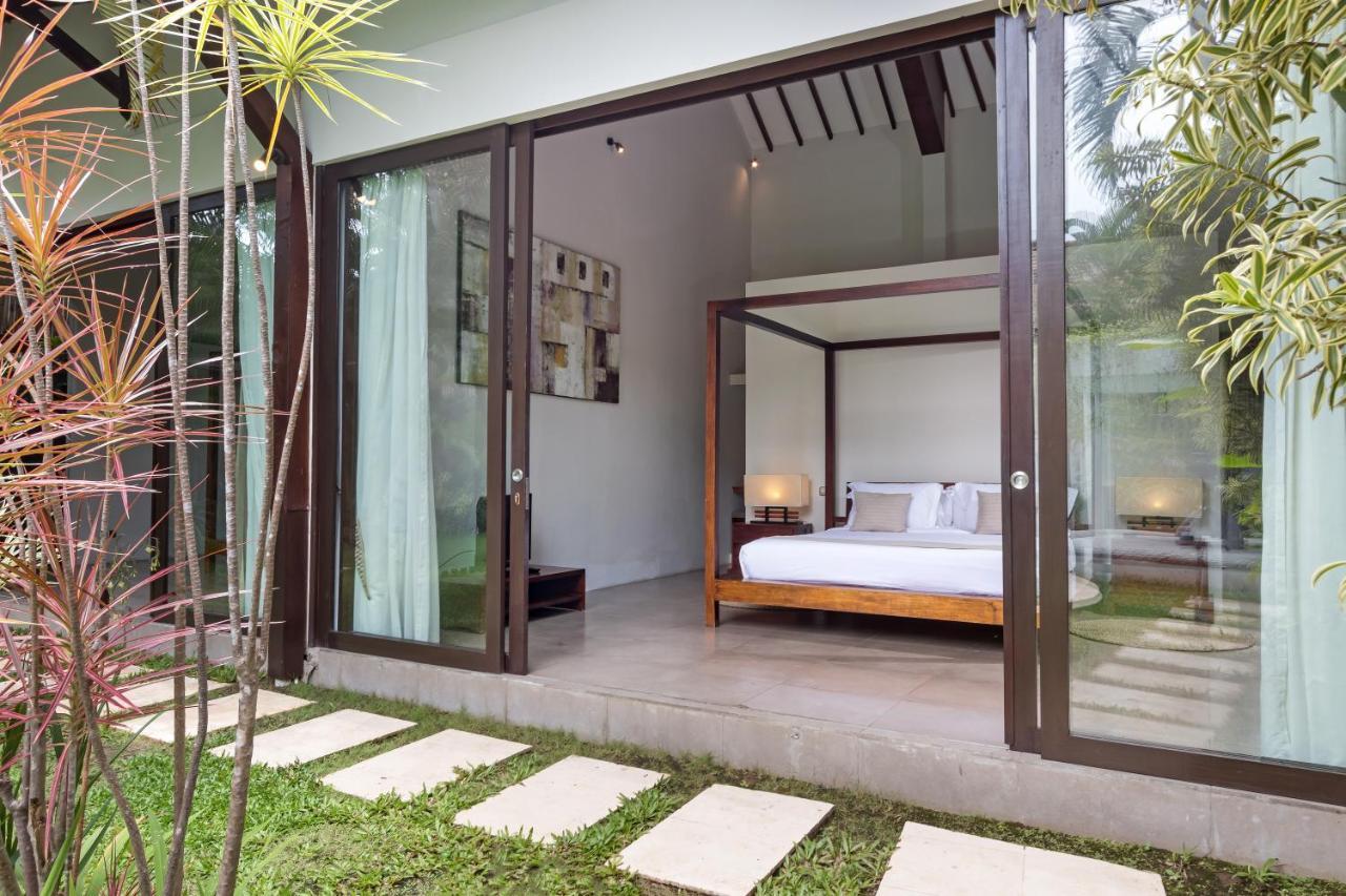 Villa Alice By Villa Finder Seminyak Eksteriør billede