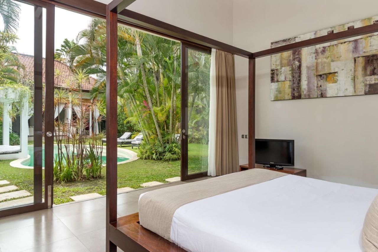 Villa Alice By Villa Finder Seminyak Eksteriør billede