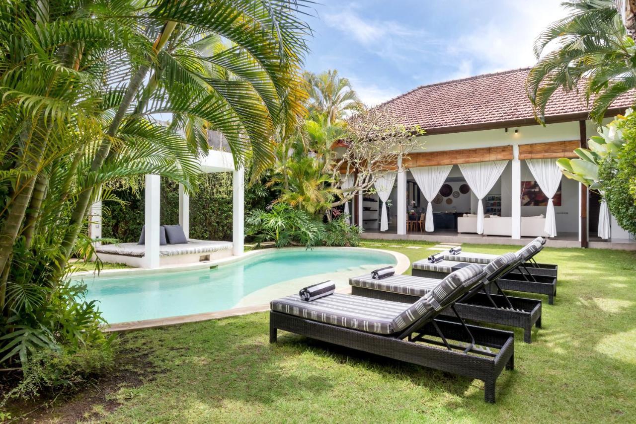 Villa Alice By Villa Finder Seminyak Eksteriør billede