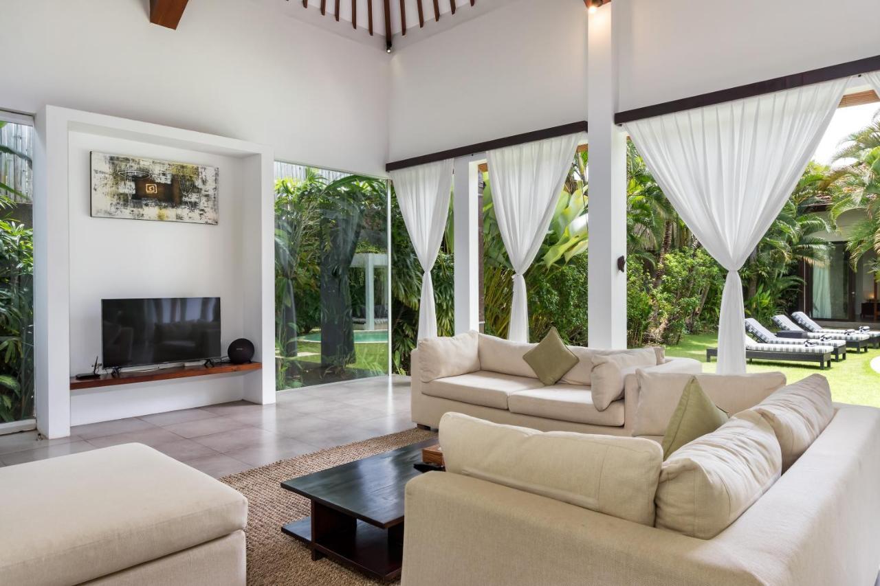 Villa Alice By Villa Finder Seminyak Eksteriør billede