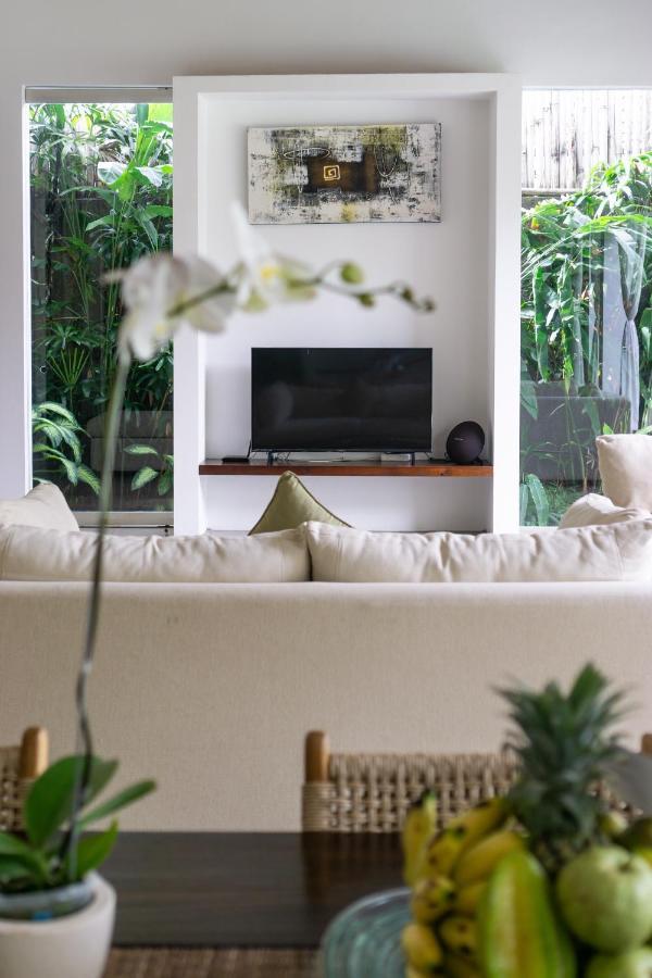 Villa Alice By Villa Finder Seminyak Eksteriør billede
