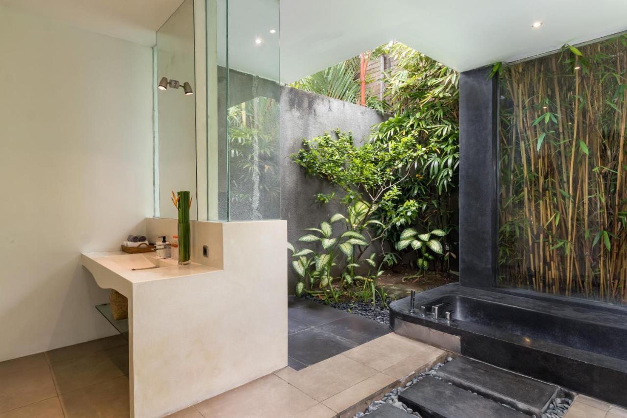 Villa Alice By Villa Finder Seminyak Eksteriør billede