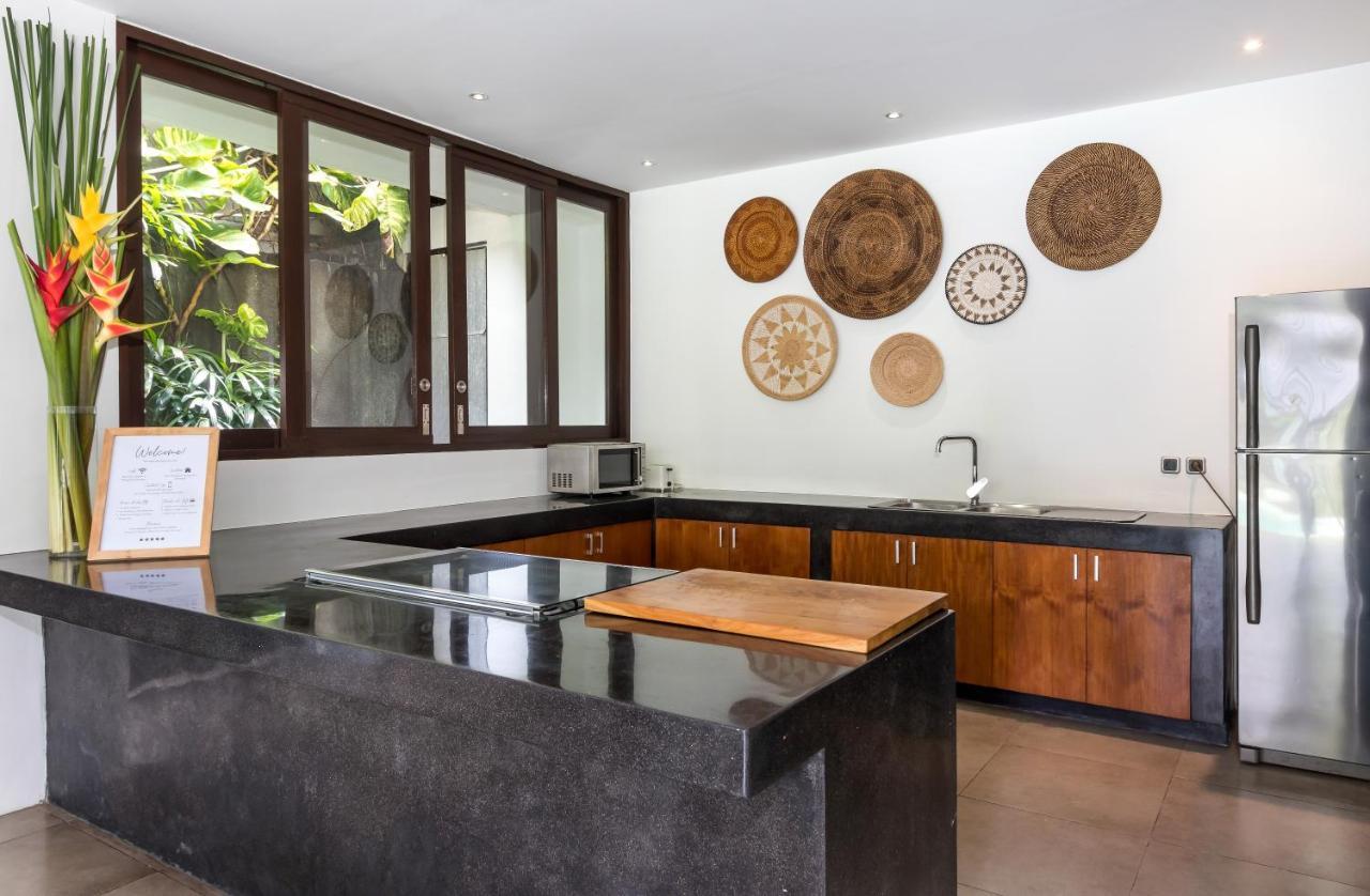 Villa Alice By Villa Finder Seminyak Eksteriør billede