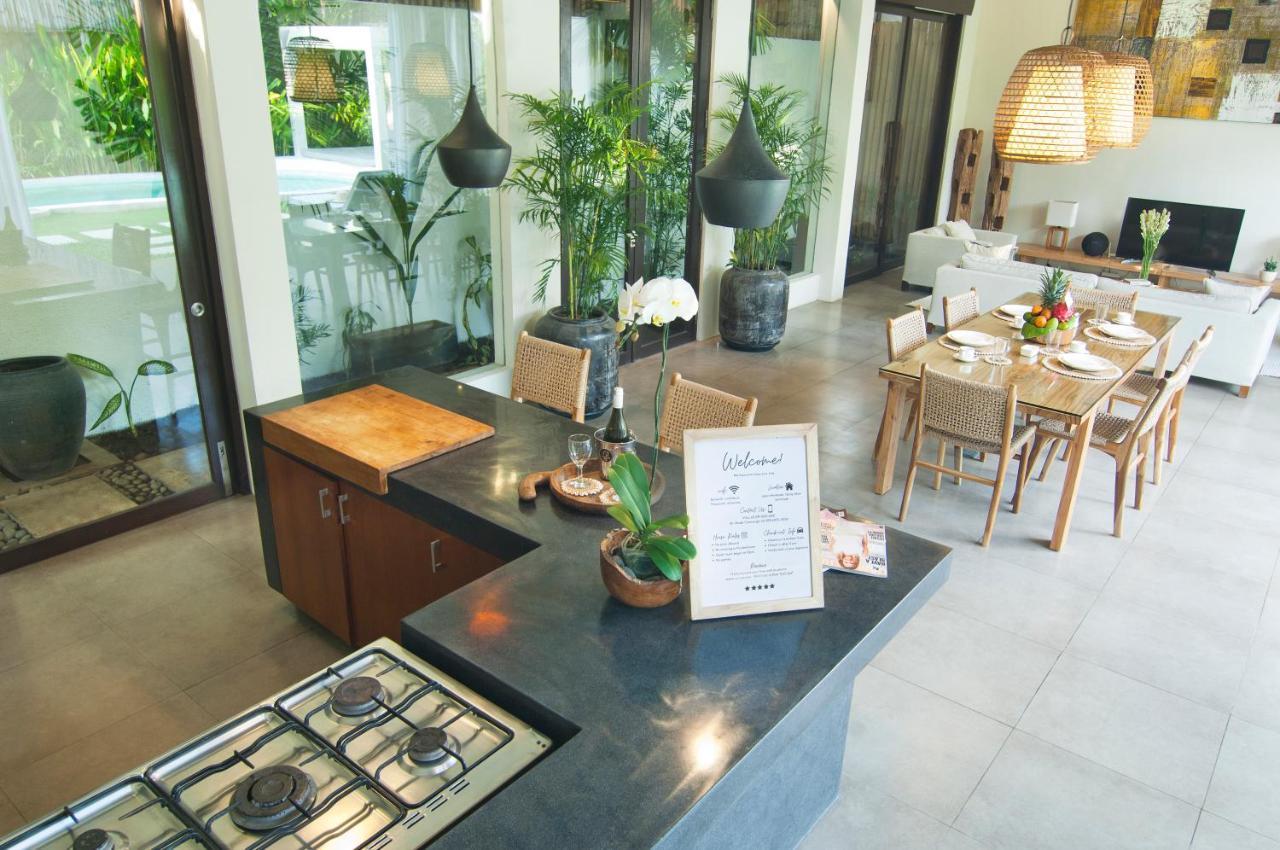 Villa Alice By Villa Finder Seminyak Eksteriør billede