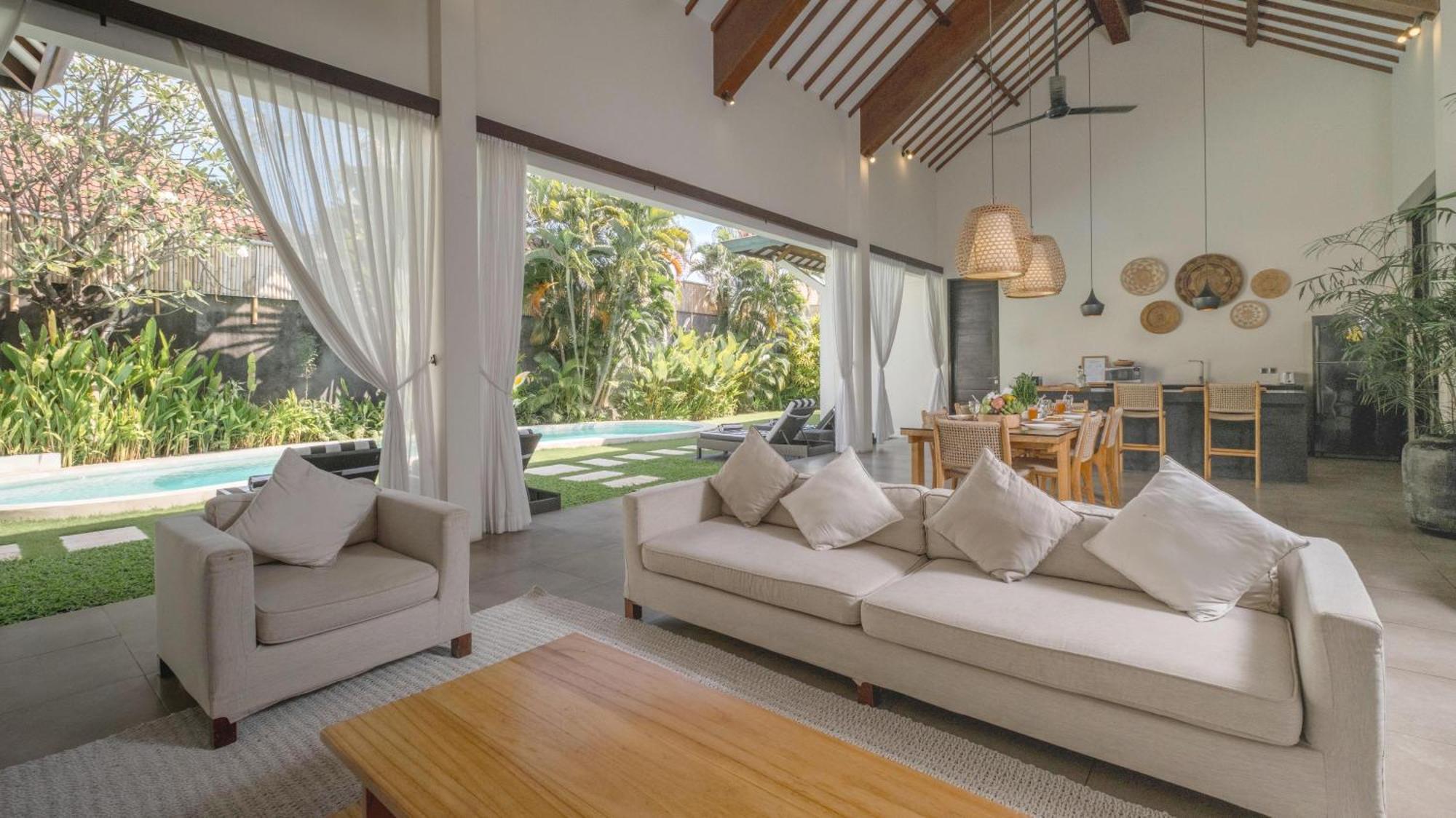 Villa Alice By Villa Finder Seminyak Eksteriør billede